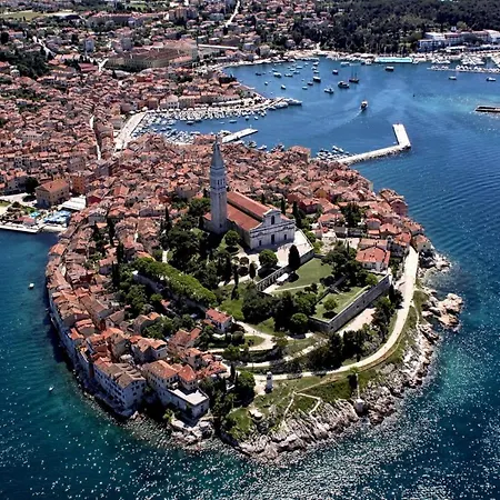 4r Royal Rojnic In Affittacamere Rovigno